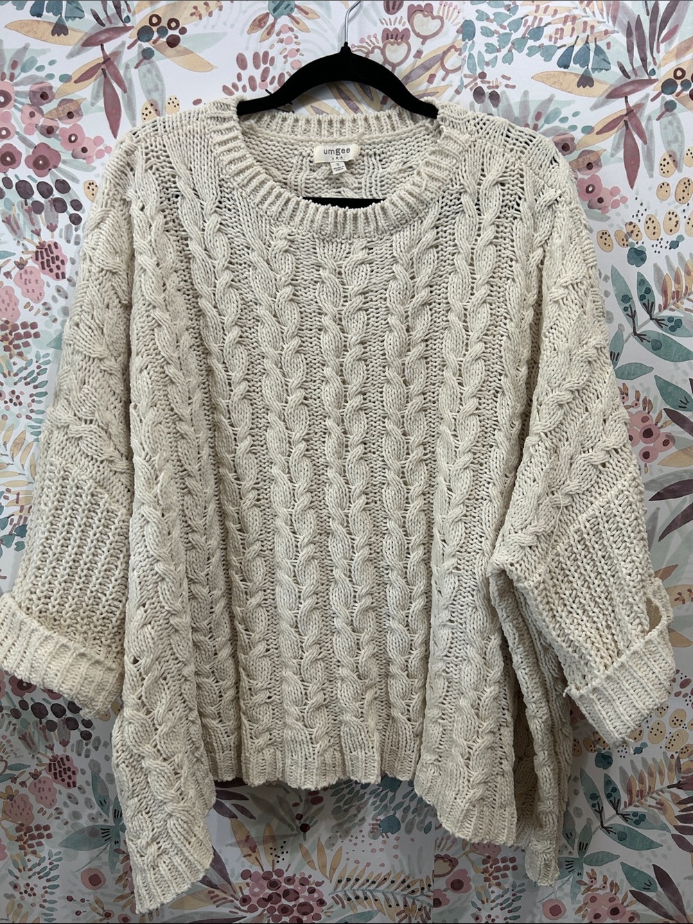 Umgee Cream Chunky Cable Knit Oversized Scoop-Neck Sweater Ivory Chenille Small